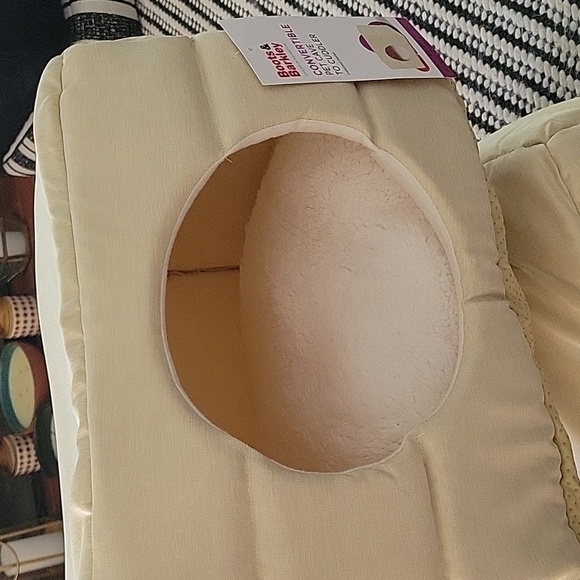 Boots &barkley convertible pet cave to cuddler - Picture 8 of 11